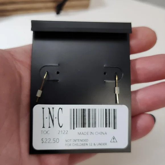 💎 2/$15 INC Pave Crystal Antiqued Gold tone  Filigree Tear Drop Dangle Earrings - Picture 2 of 5